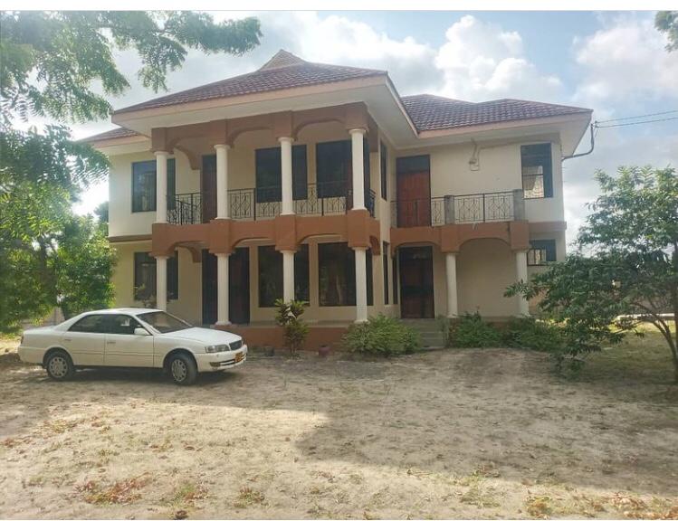 House For Rent Bahari Beach